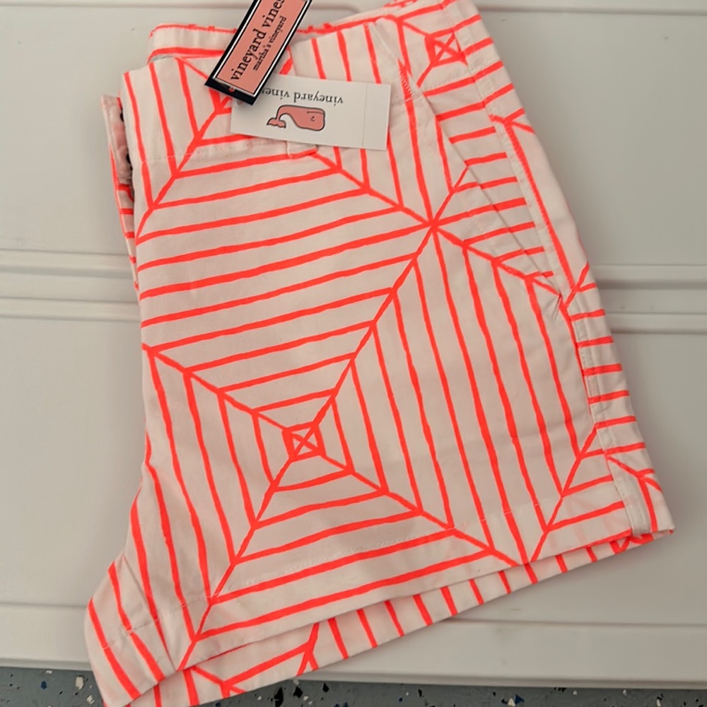 Vineyard Vine NWT
